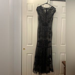 Gorgeous black dress!